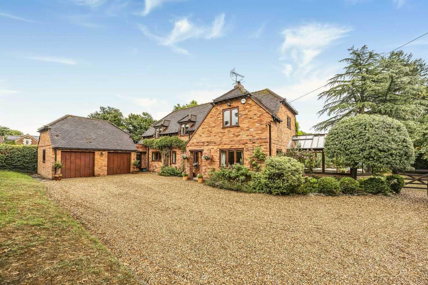 Skirmett, Henley-On-Thames